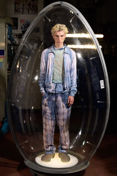 Look 51